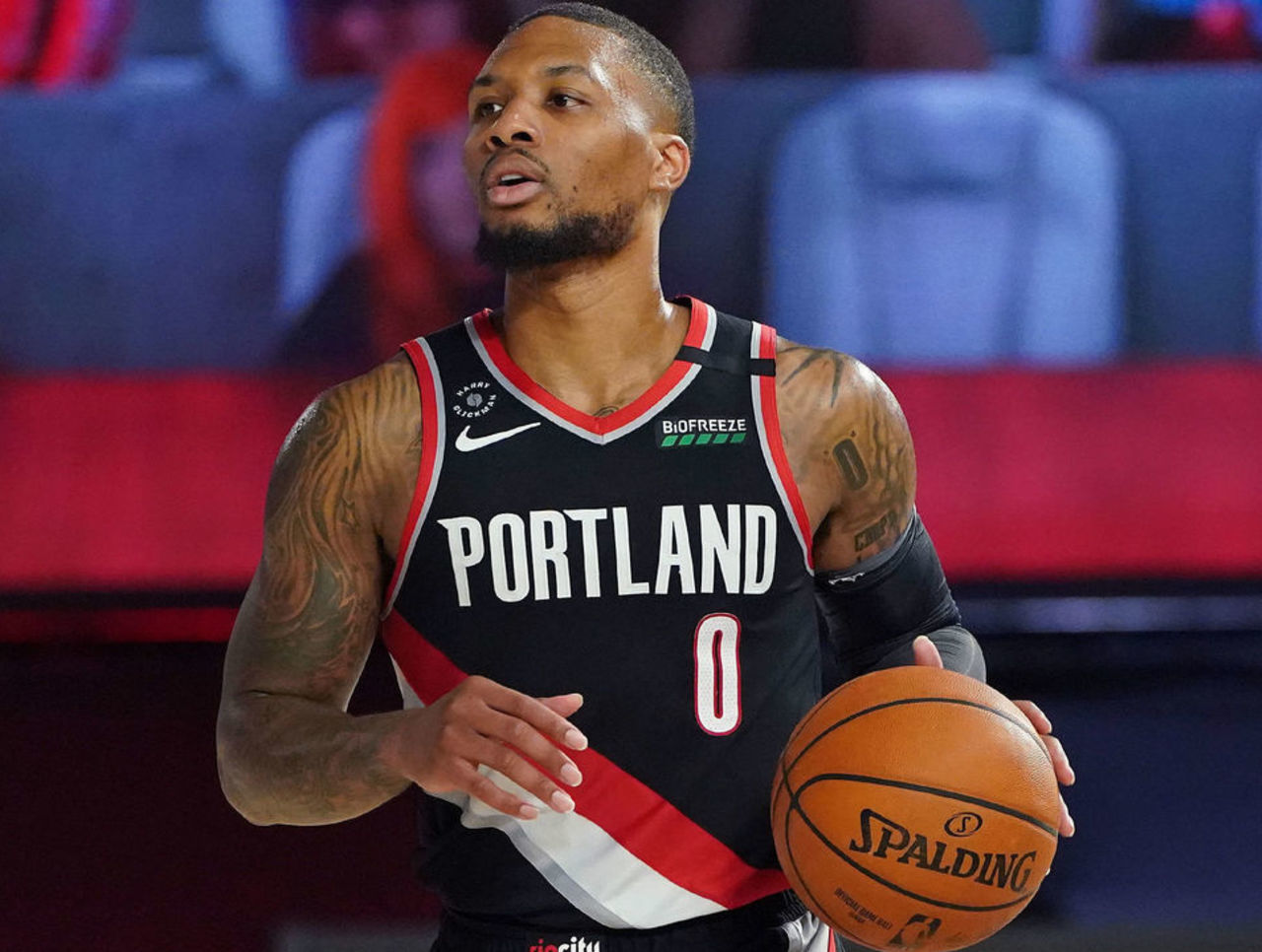 为球队增添 为球队增添