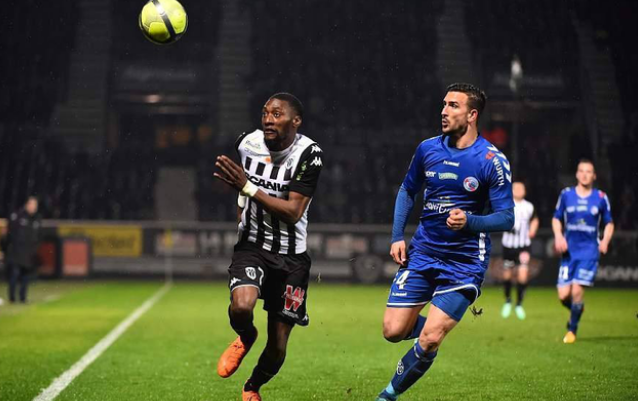 场关于球队 场关于球队