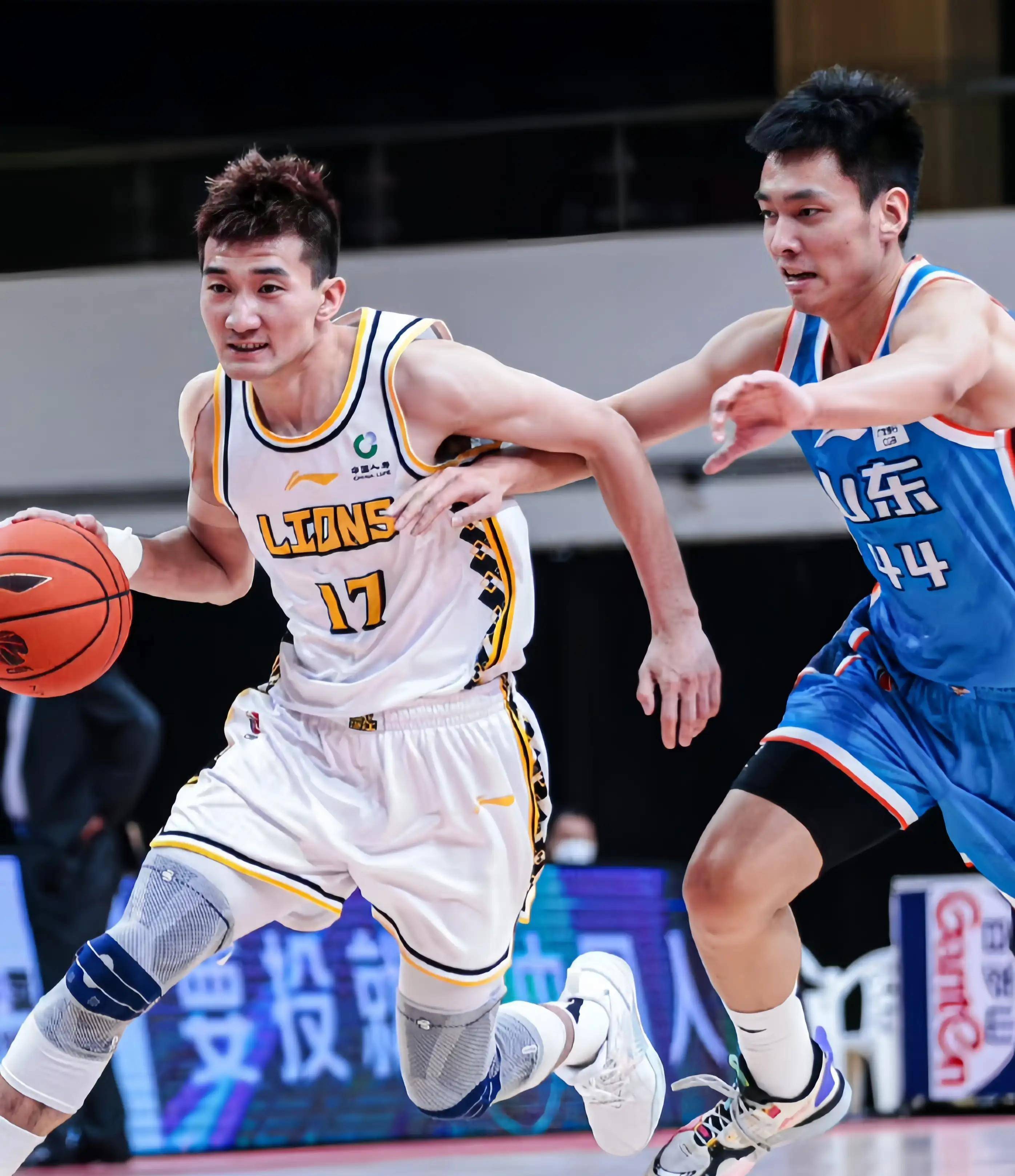 巩固其青年 巩固其青年