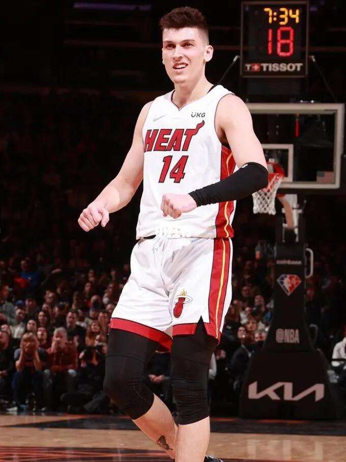 而安切洛蒂 而安切洛蒂